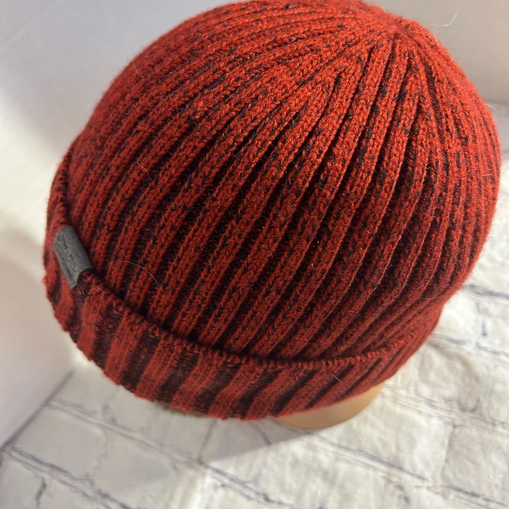 BRITTS KNITS MENS WINTER HARBOR BEANIE RUST RED COLOR ONE SIZE FITS MOST - Picture 6 of 9
